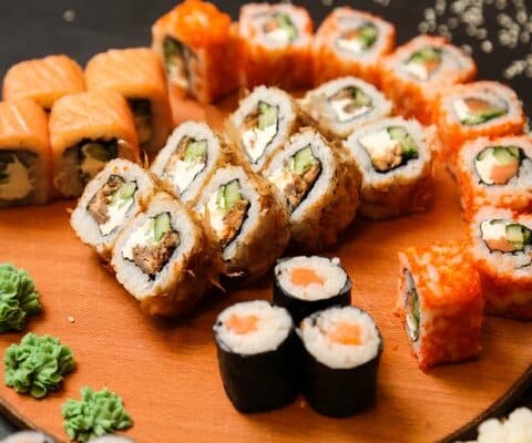 Sushi e comida japonesa
